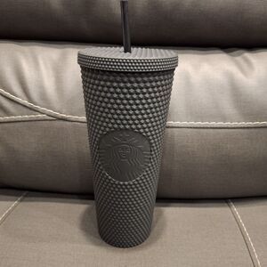 Disney Parks Starbucks 24 Fl Oz Tumbler Black Matte Diamond Studded